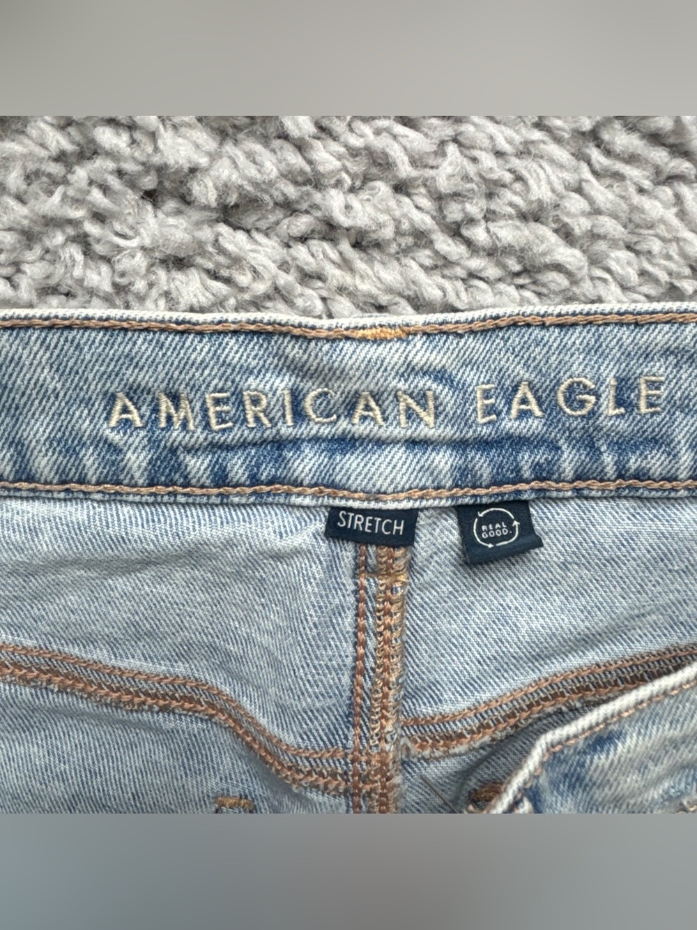 AMERICAN EAGLE Jeans Womens 4 Long Super High Rise Ankle Straight Light Distress - Picture 3 of 7